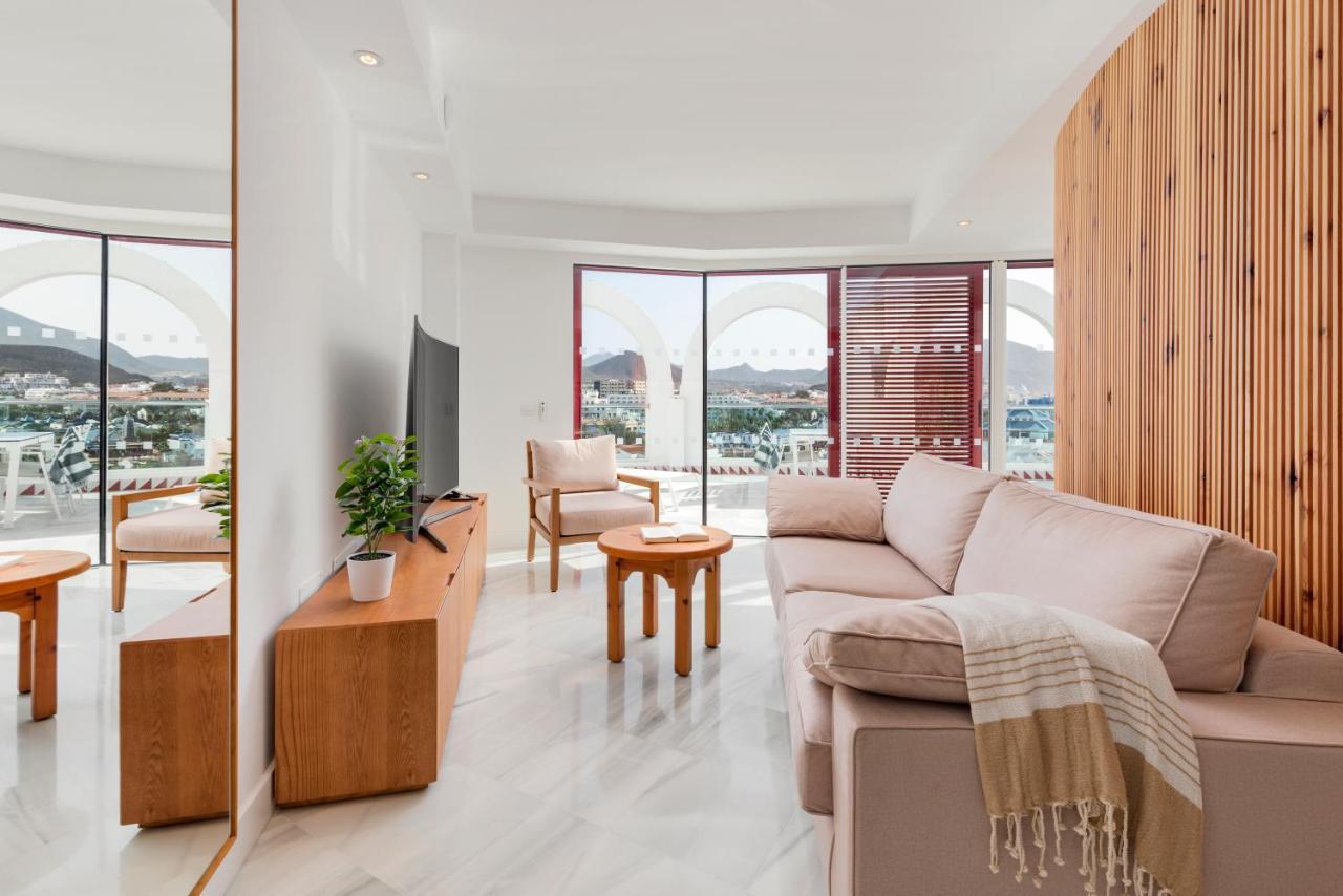 Tower Suites By Upper Luxury Housing - Parque Santiago Плайя-де-лас-Амерікас Екстер'єр фото